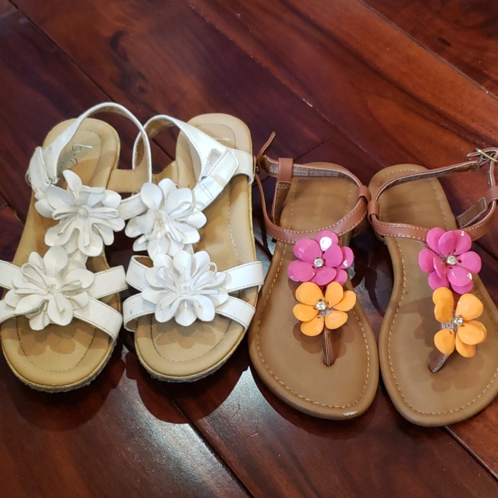 Girls sandals